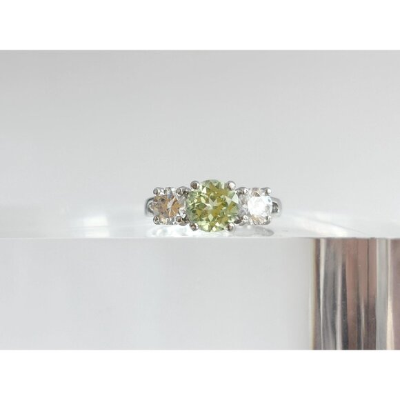 Peridot & CZ Gemstone Adorned Minimalist Sterling Silver 925 Vintage Ring - sz 7 - Picture 2 of 16